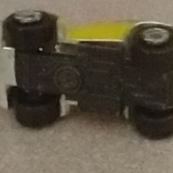 Micro Machines 1989  Ford '32 Chopped Custom - Picture 5 of 5
